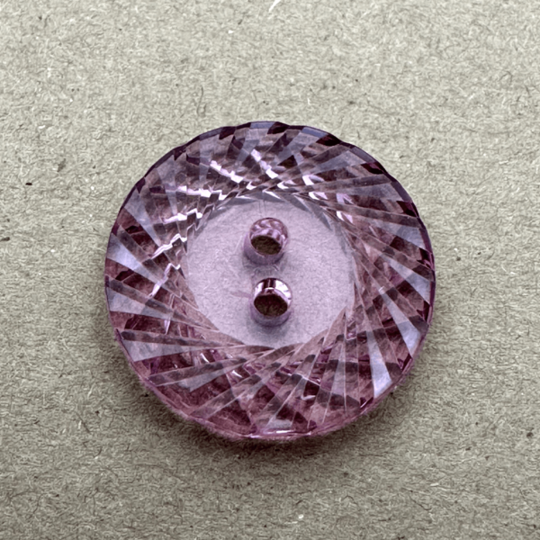 S8284 15mm 82